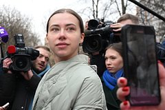 Суд рассмотрел продление домашнего ареста блогеру Митрошиной