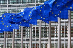 Евросоюзу напомнили о соседстве с Россией